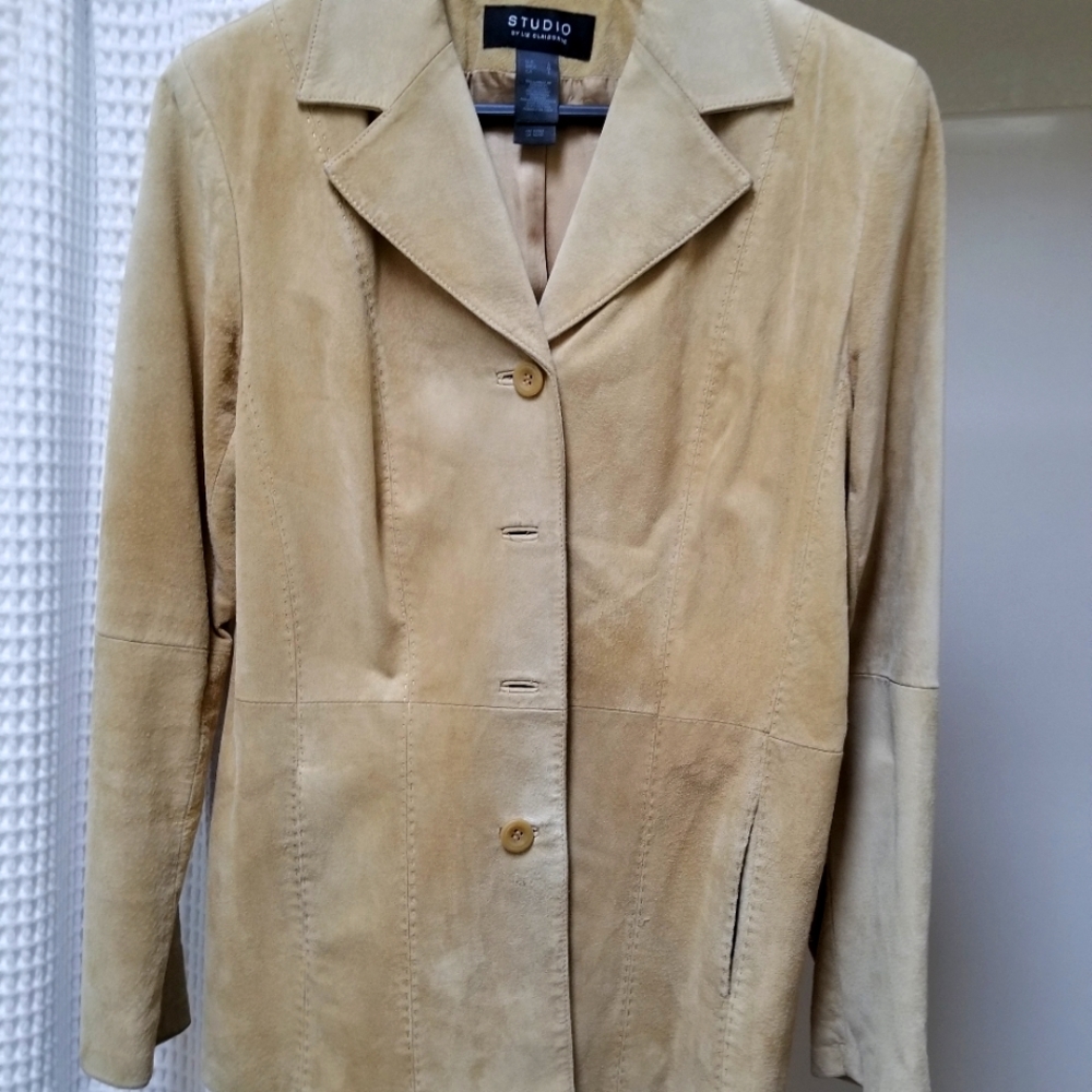 ⭐️Studio by Liz Claiborne 100% Suede Jacket size L